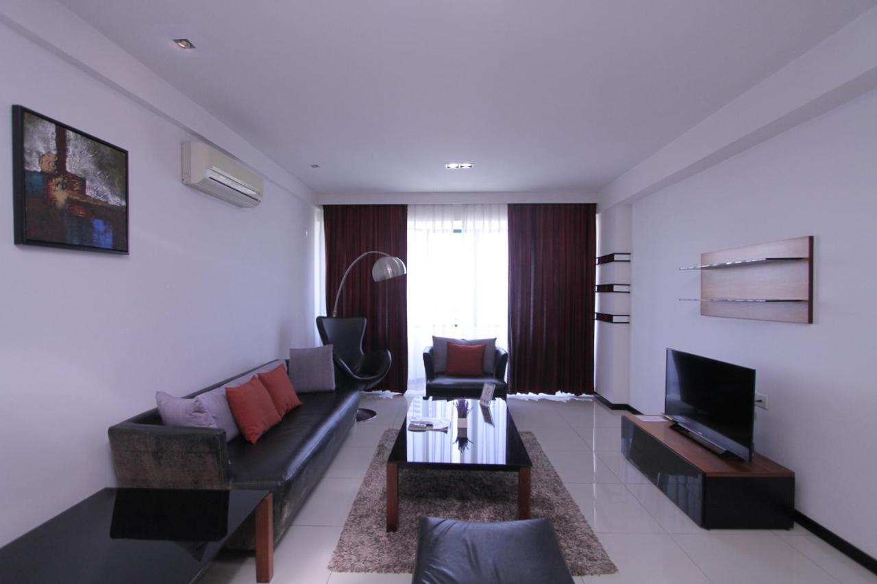 Likas Square - Kk Apartment Suite كوتا كينابالو المظهر الخارجي الصورة