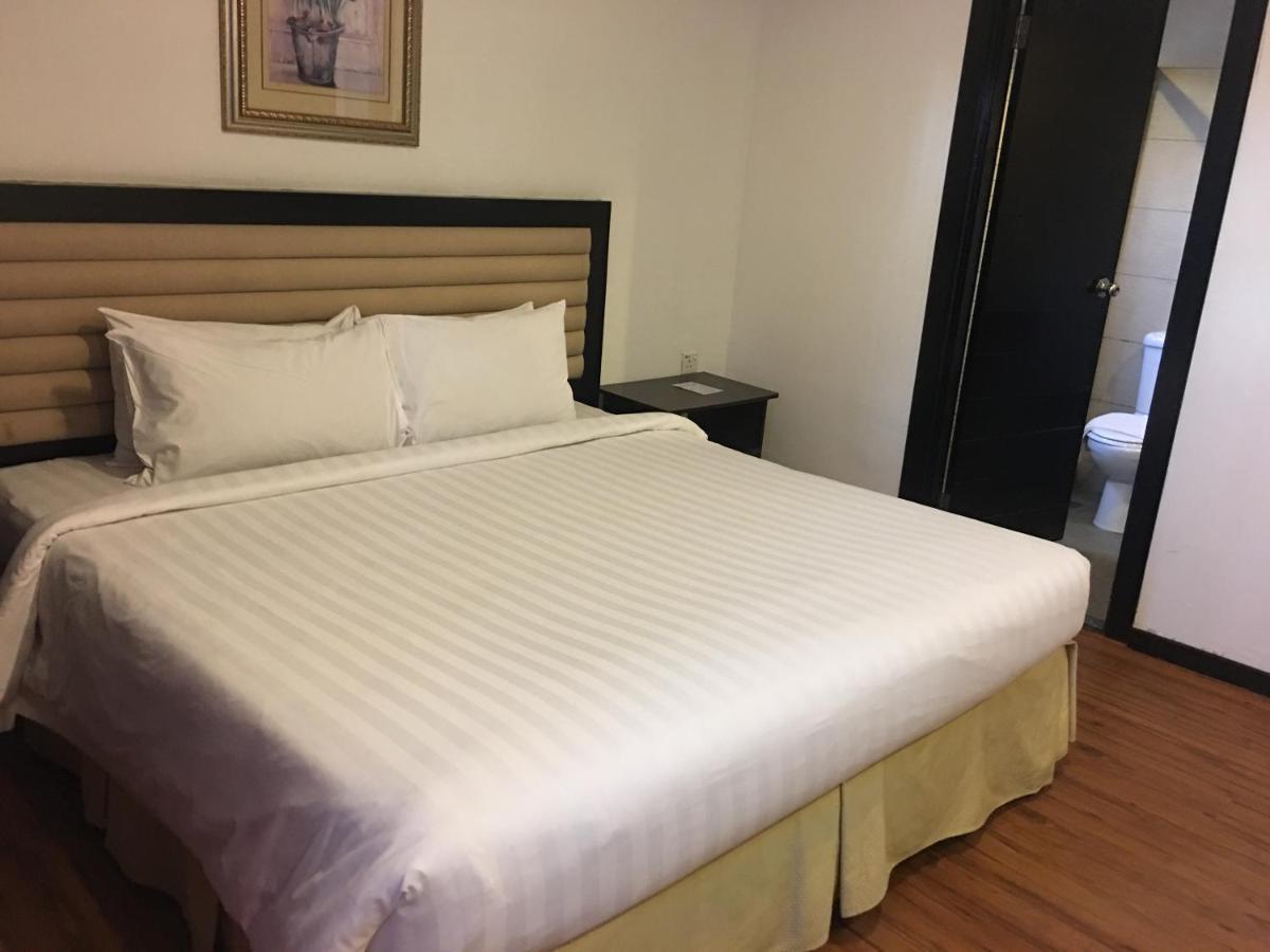 Likas Square - Kk Apartment Suite كوتا كينابالو المظهر الخارجي الصورة