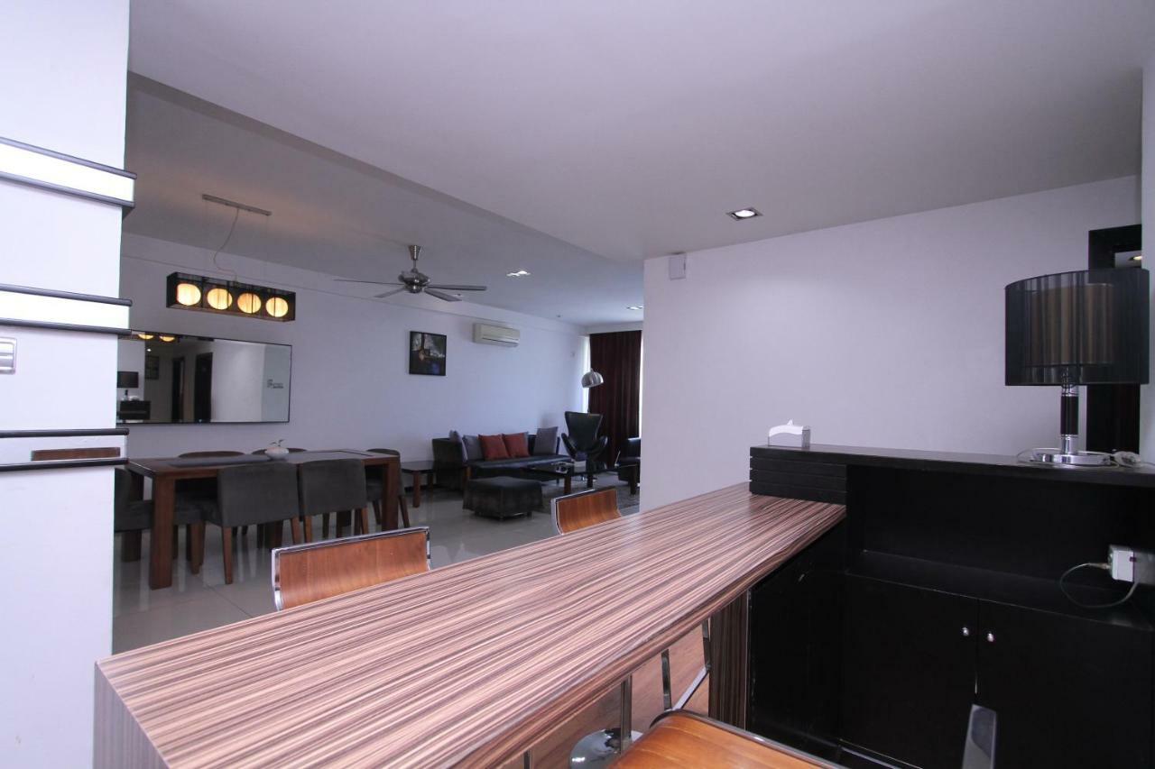 Likas Square - Kk Apartment Suite كوتا كينابالو المظهر الخارجي الصورة