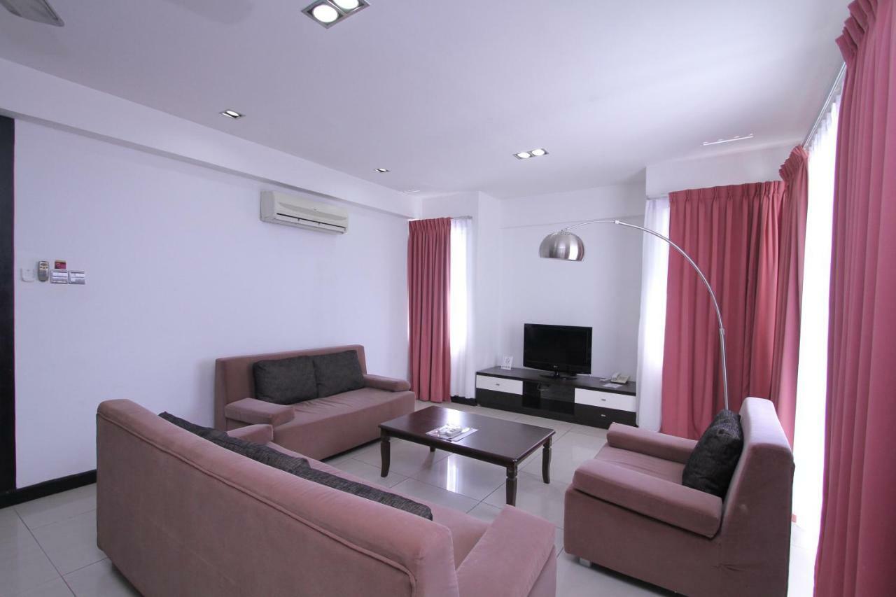 Likas Square - Kk Apartment Suite كوتا كينابالو المظهر الخارجي الصورة