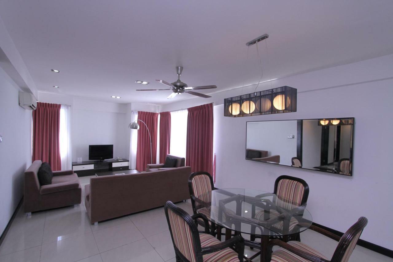 Likas Square - Kk Apartment Suite كوتا كينابالو المظهر الخارجي الصورة